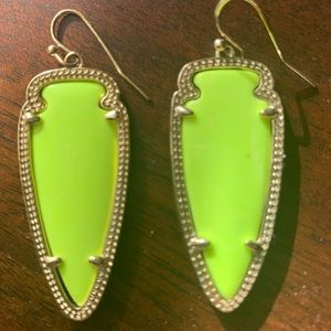 ***SOLD***Kendra Scott Neon Yellow Sky Earrings